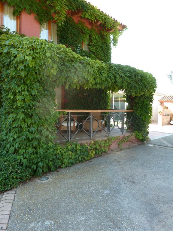 Hotel H Con Encanto Binéfar Exterior foto