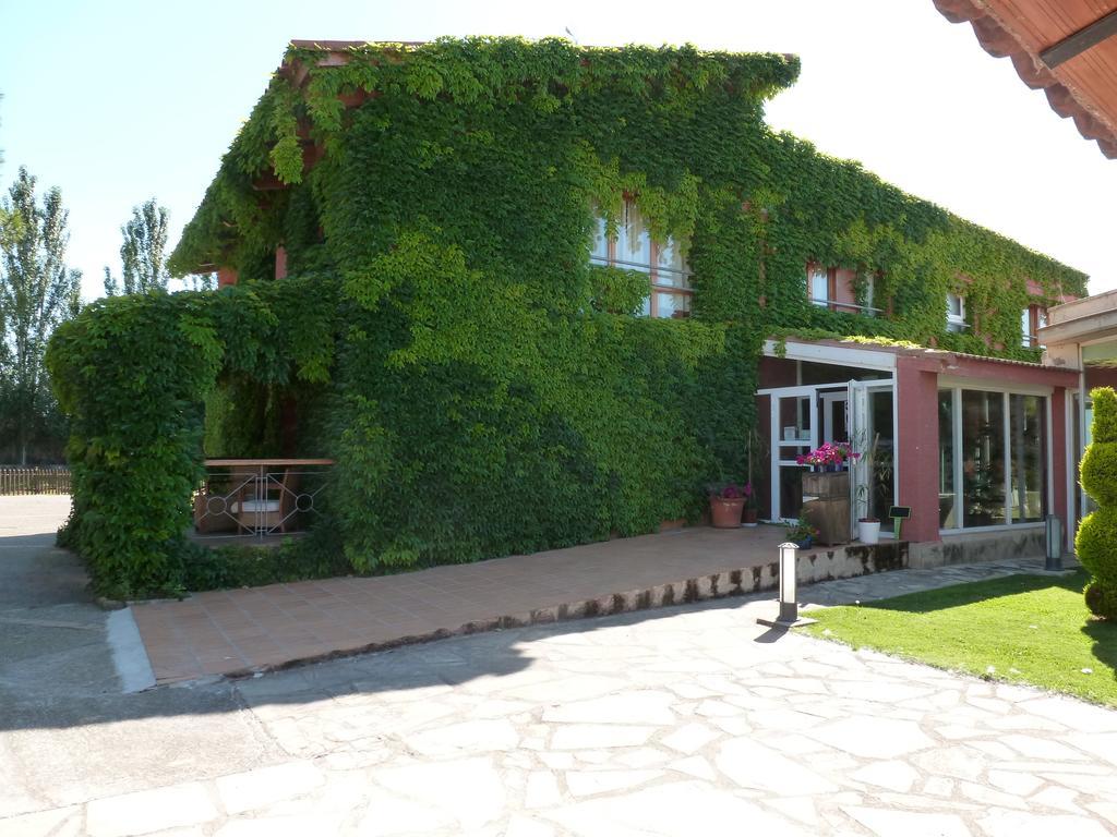 Hotel H Con Encanto Binéfar Exterior foto